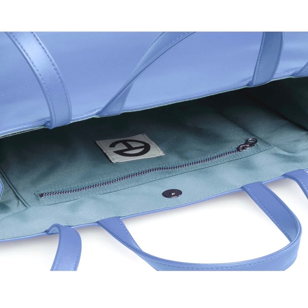 Medium Cerulean Telfar - Picture 5 of 9